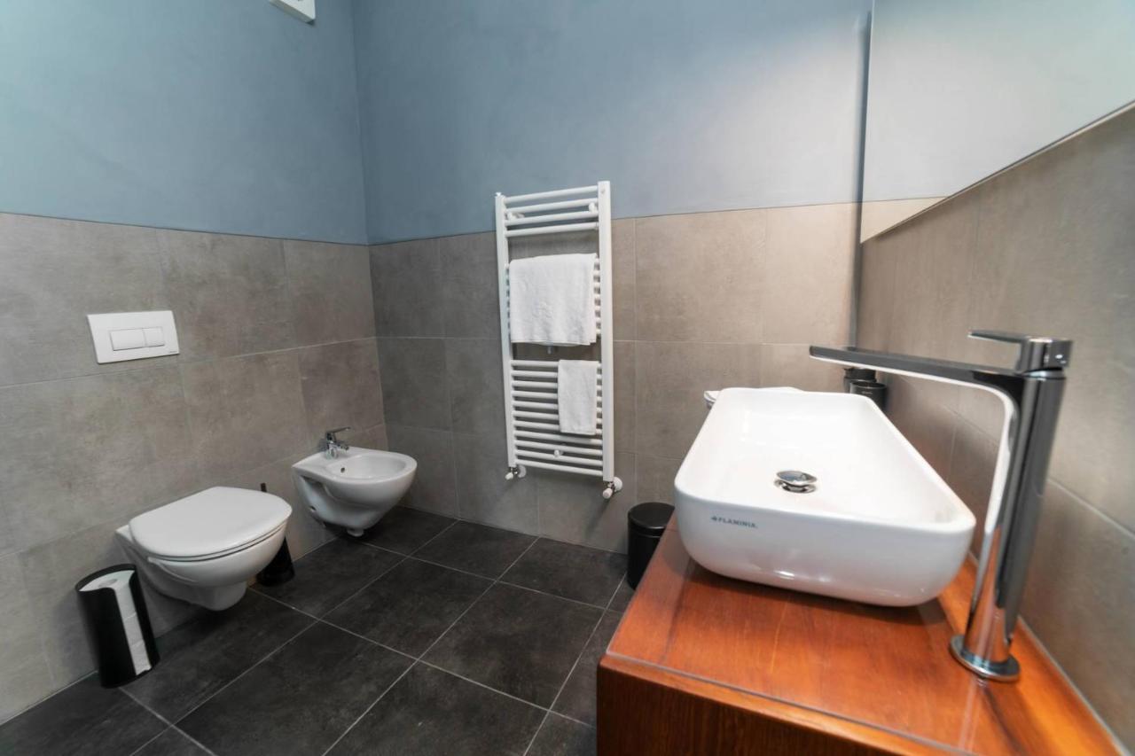 Cityu - Milano 25 Appartamento Trento Centro Con Parcheggio Privato Gratuito Luaran gambar
