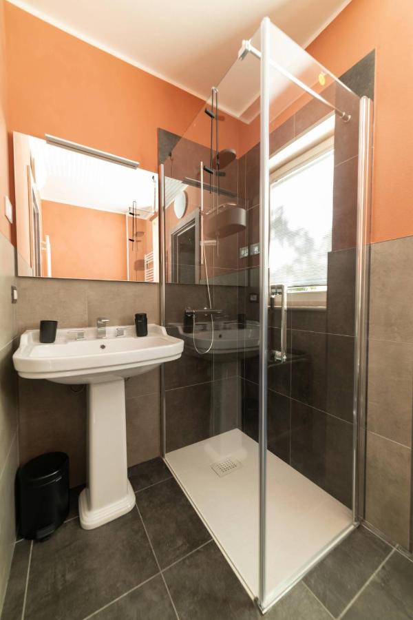 Cityu - Milano 25 Appartamento Trento Centro Con Parcheggio Privato Gratuito Luaran gambar