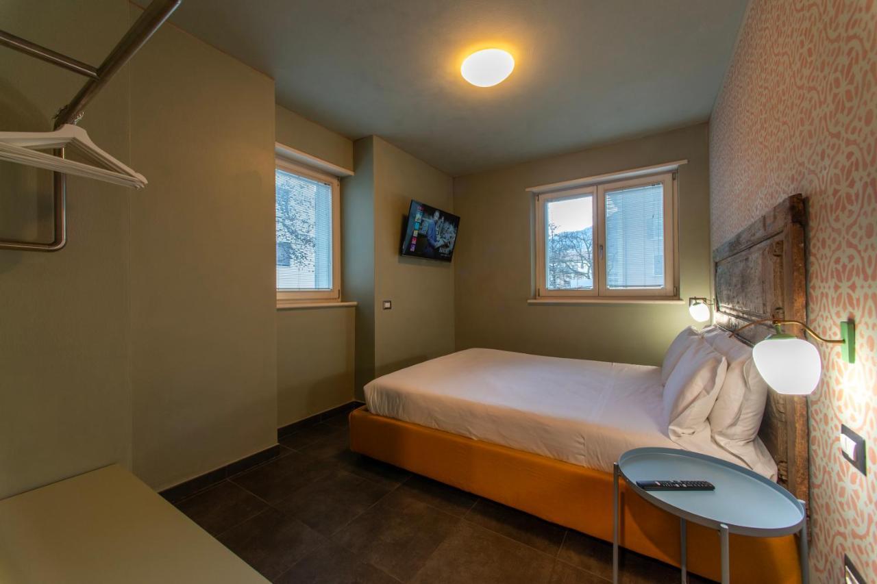 Cityu - Milano 25 Appartamento Trento Centro Con Parcheggio Privato Gratuito Luaran gambar
