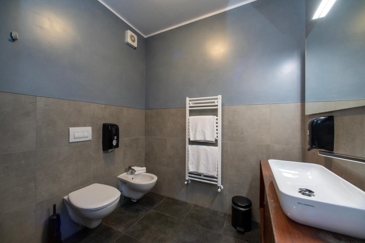 Cityu - Milano 25 Appartamento Trento Centro Con Parcheggio Privato Gratuito Luaran gambar